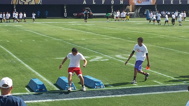 并在关键时 并在关键时